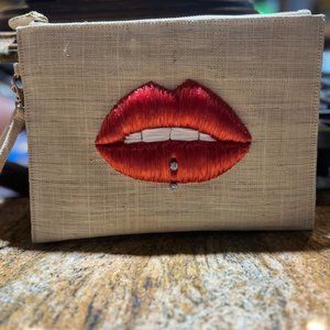 GUSTOKO Excellent Condition Clutch Wristlet Designed in Lison Portugal